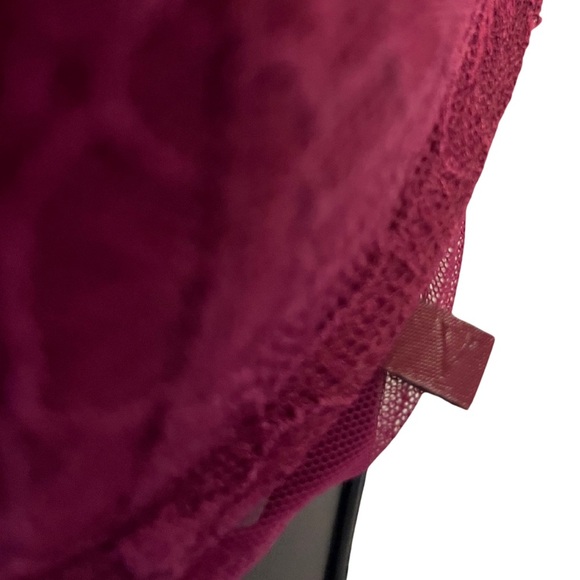 👙Victoria's Secret Wireless Lace Bra - Picture 3 of 5